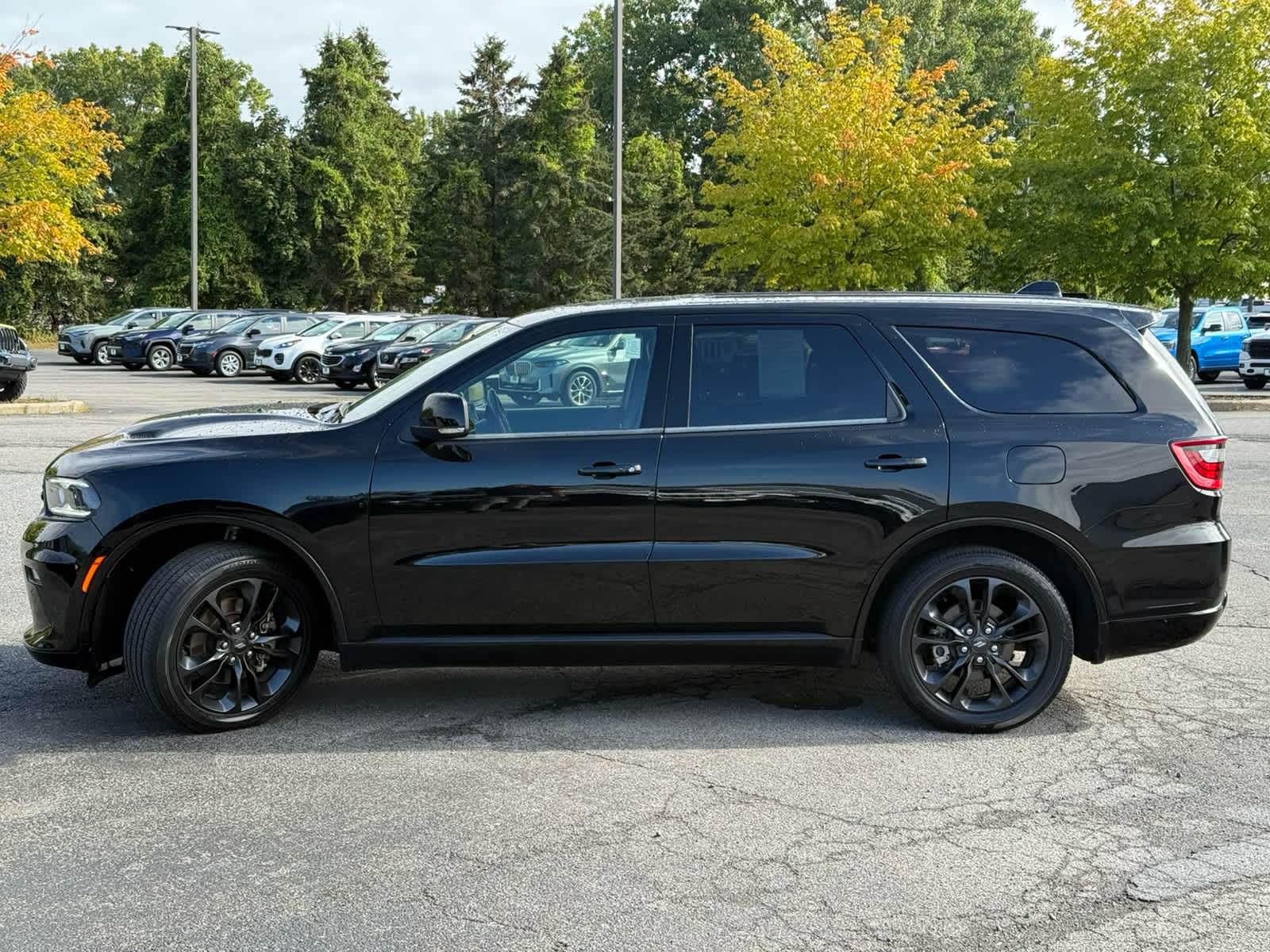 2022 Dodge Durango R/T Plus photo 2