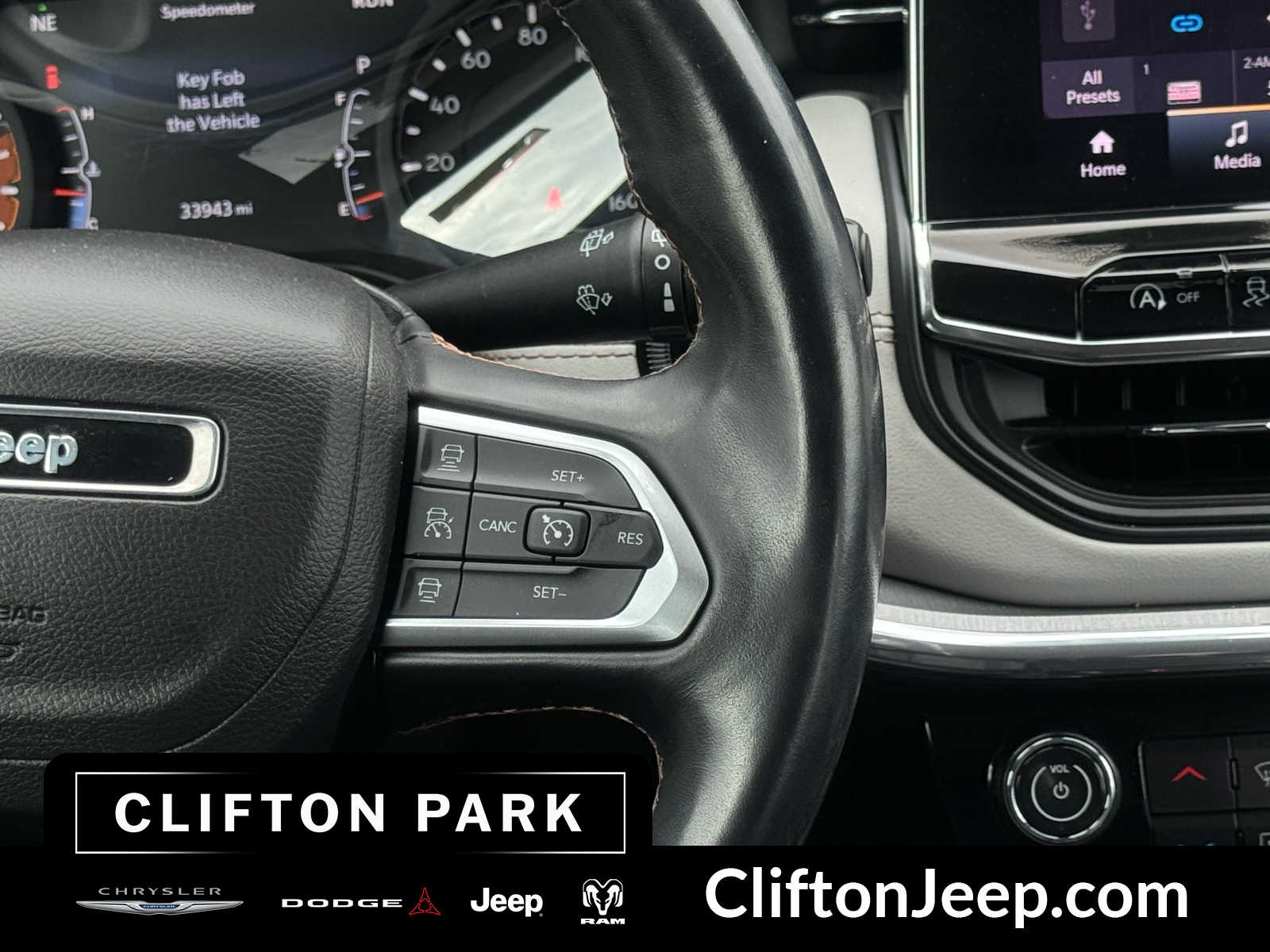 2022 Jeep Compass Limited - Photo 23