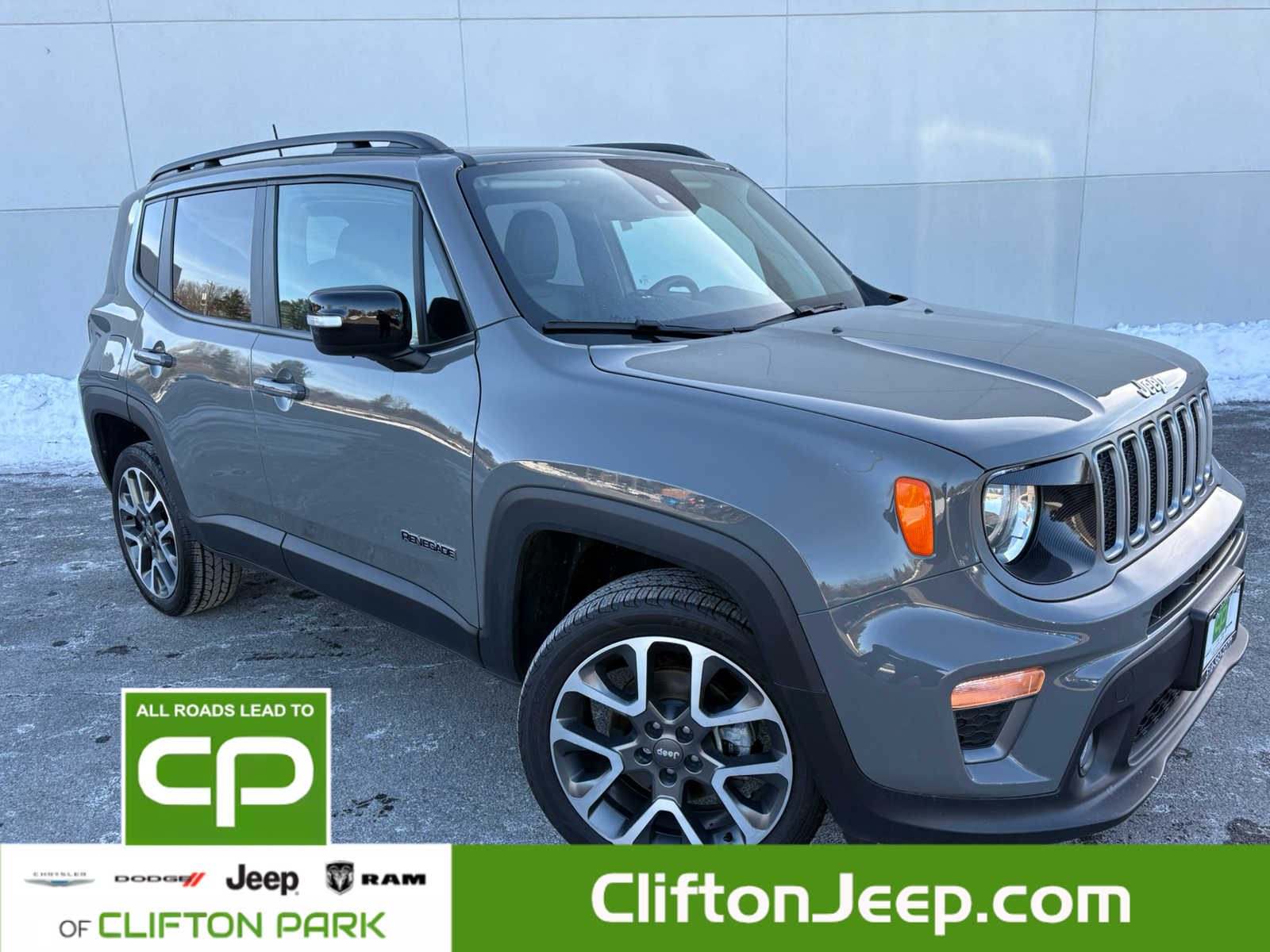 2022 Jeep Renegade Limited's photo