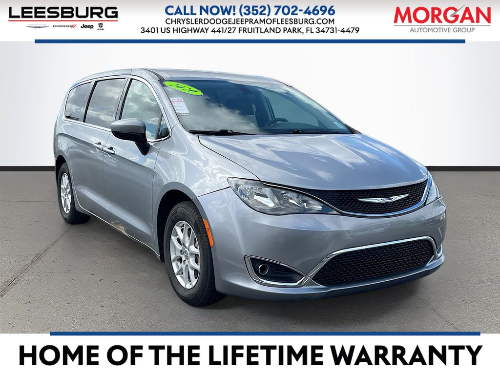 2020 Chrysler Voyager LX