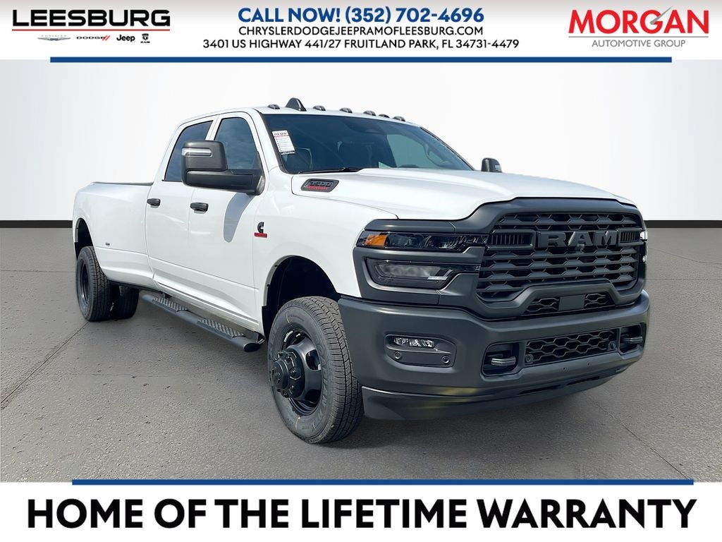 New 2026 Ram 3500 TRADESMAN CREW CAB 4X4 8' BOX Pickup