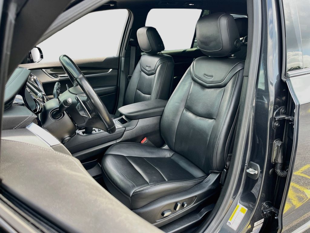2023 Cadillac XT6 Sport - Photo 22