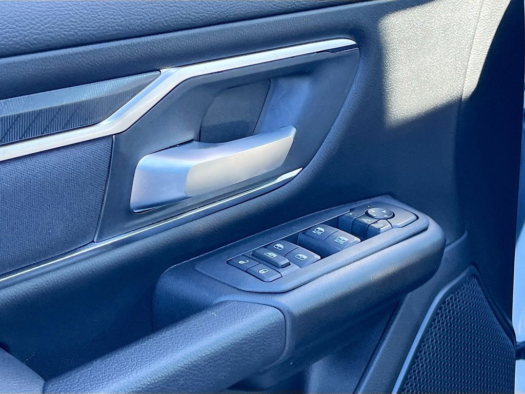 2025 RAM Ram 1500 Pickup Big Horn/Lone Star - Photo 17