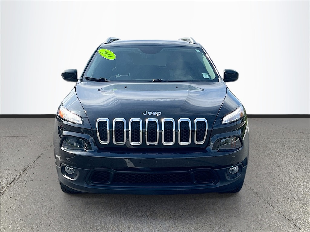 Used 2014 Jeep Cherokee Latitude with VIN 1C4PJLCS7EW116214 for sale in Fruitland Park, FL