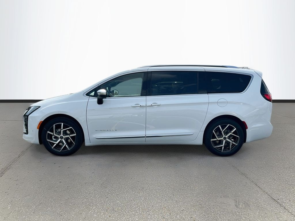 New 2027 Chrysler Pacifica PINNACLE Passenger Van
