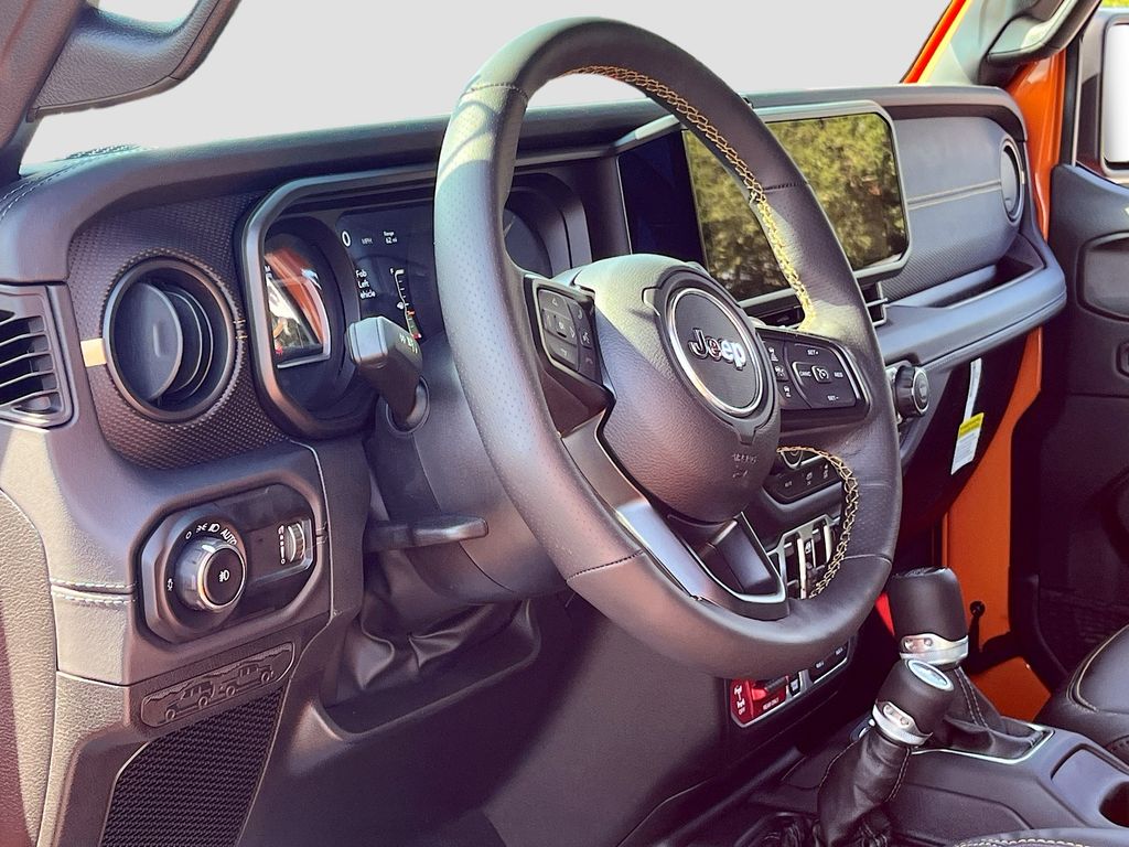 2025 Jeep Wrangler 4-Door Rubicon 392 Final Edition - Photo 9