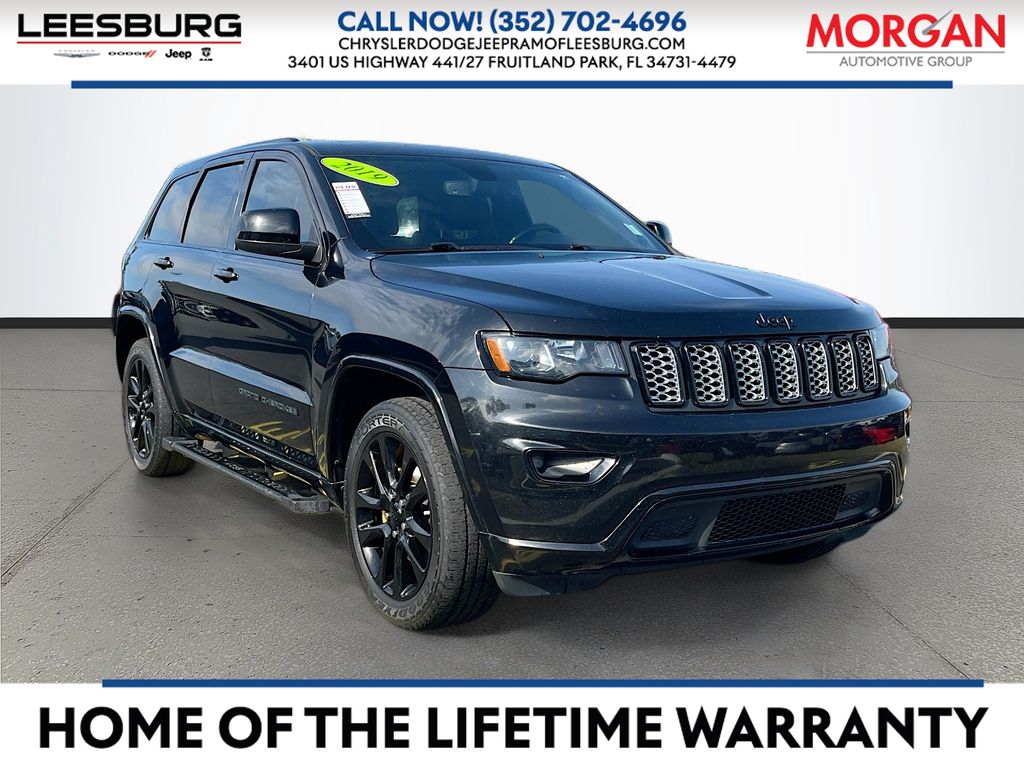 2019 Jeep Grand Cherokee Altitude's photo