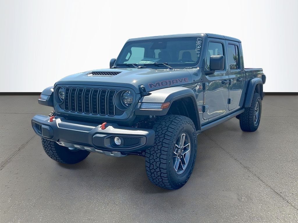 New 2026 Jeep Gladiator MOJAVE 4X4 Pickup