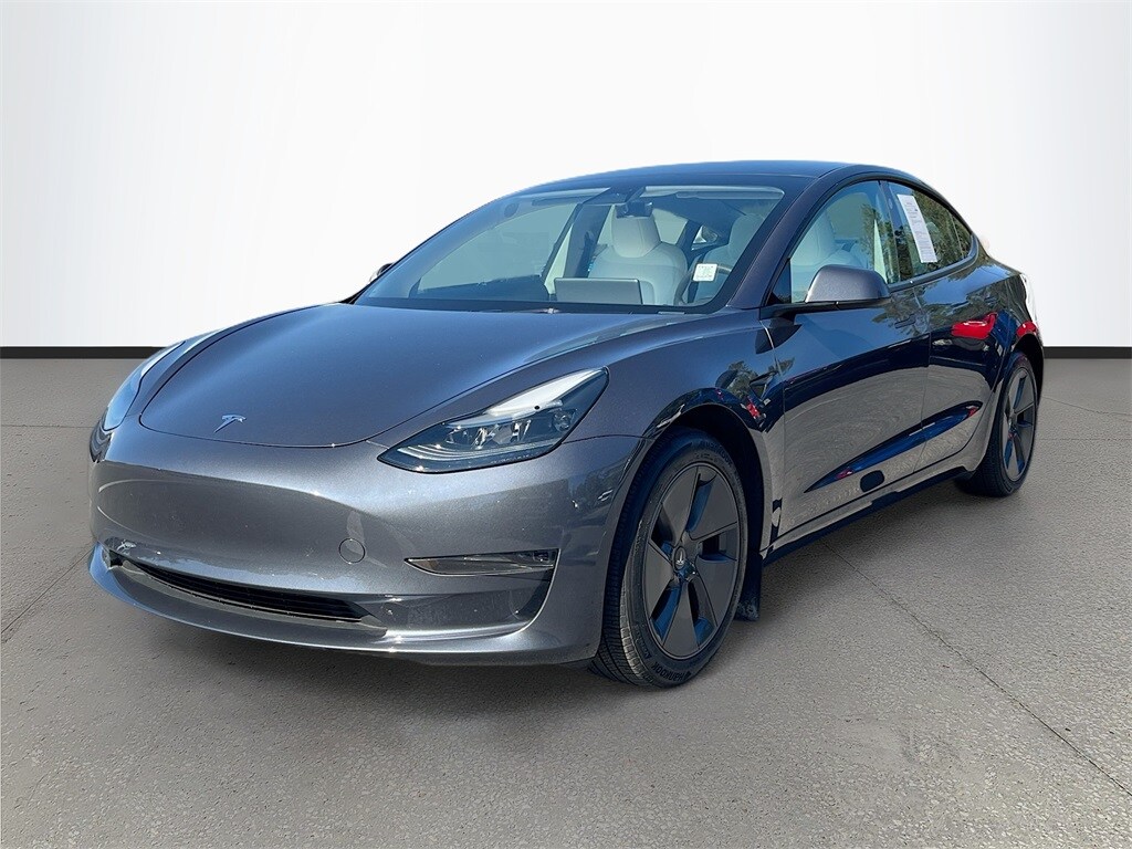 2023 Tesla Model 3 photo 2