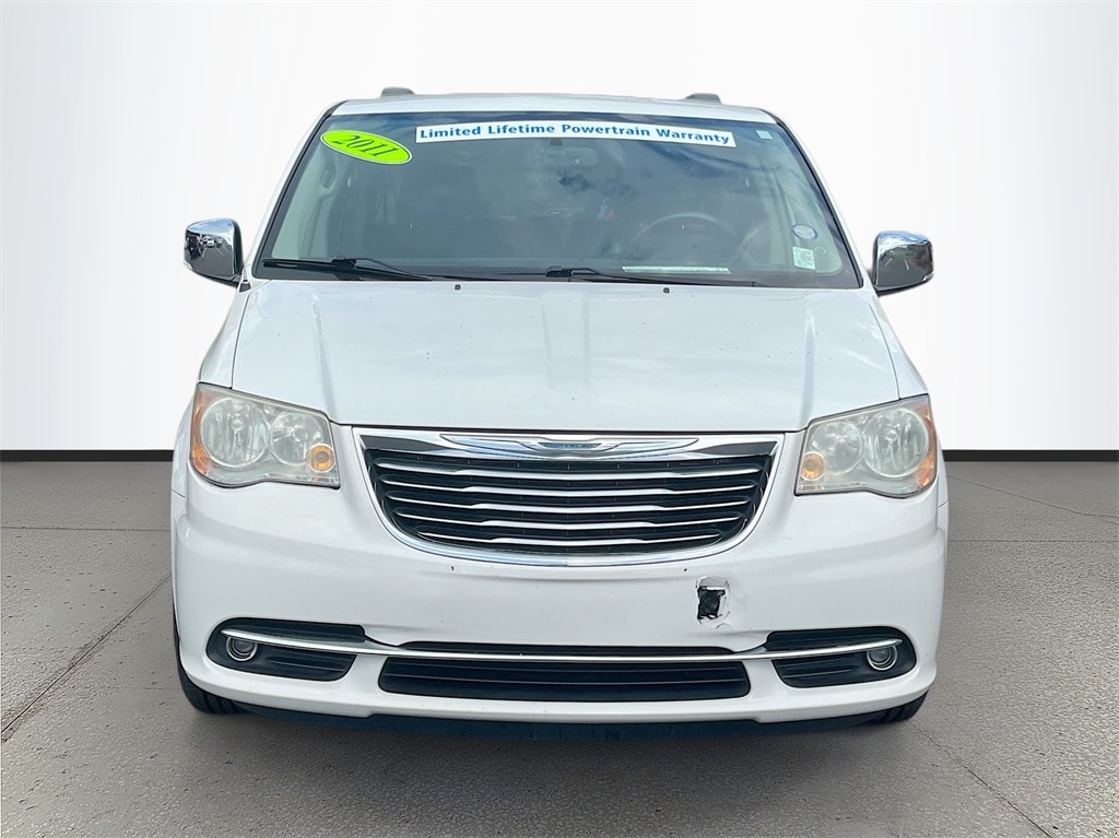 Used 2011 Chrysler Town & Country Touring-L with VIN 2A4RR8DG7BR784022 for sale in Fruitland Park, FL