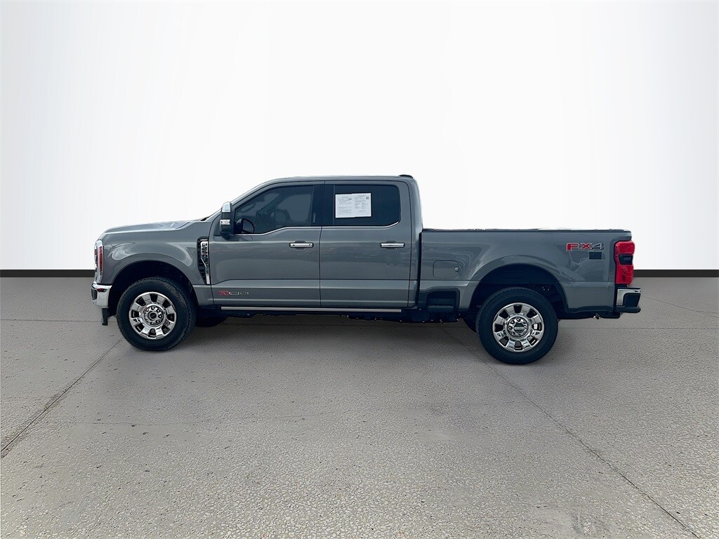 2024 Ford F-250 Lariat photo 4