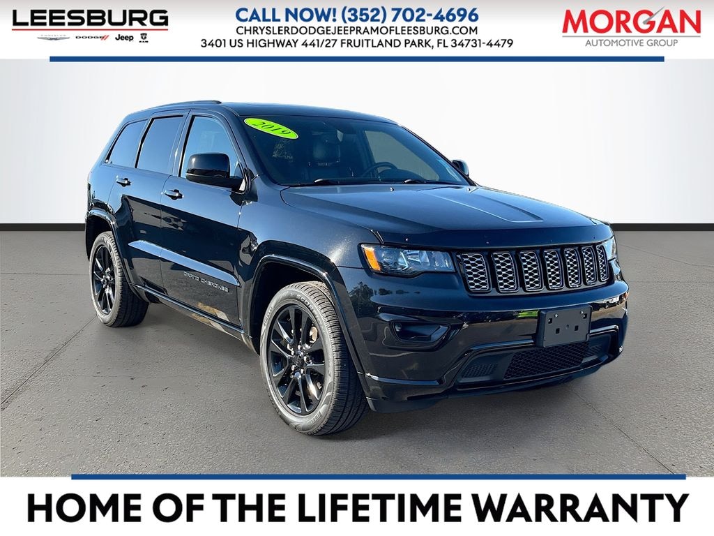 Used 2019 Jeep Grand Cherokee Laredo SUV