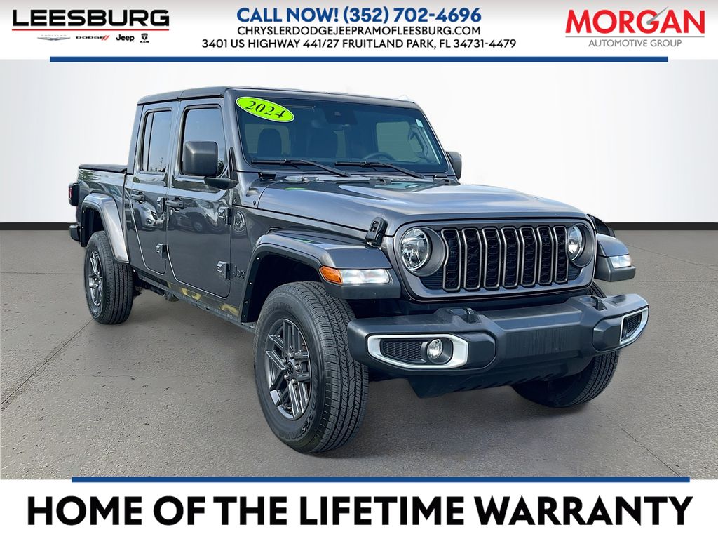 2024 Jeep Gladiator