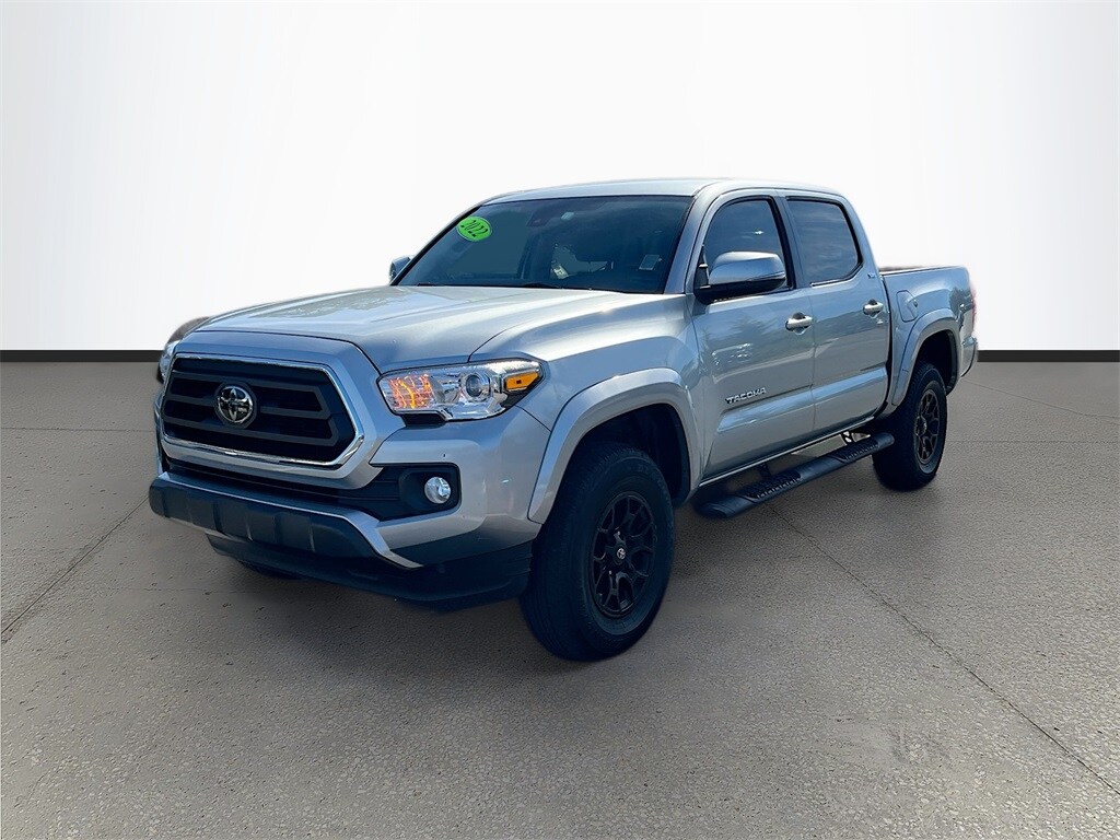 2022 Toyota Tacoma SR5 V6 photo 3