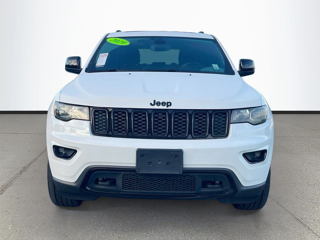 Used 2019 Jeep Grand Cherokee Laredo SUV