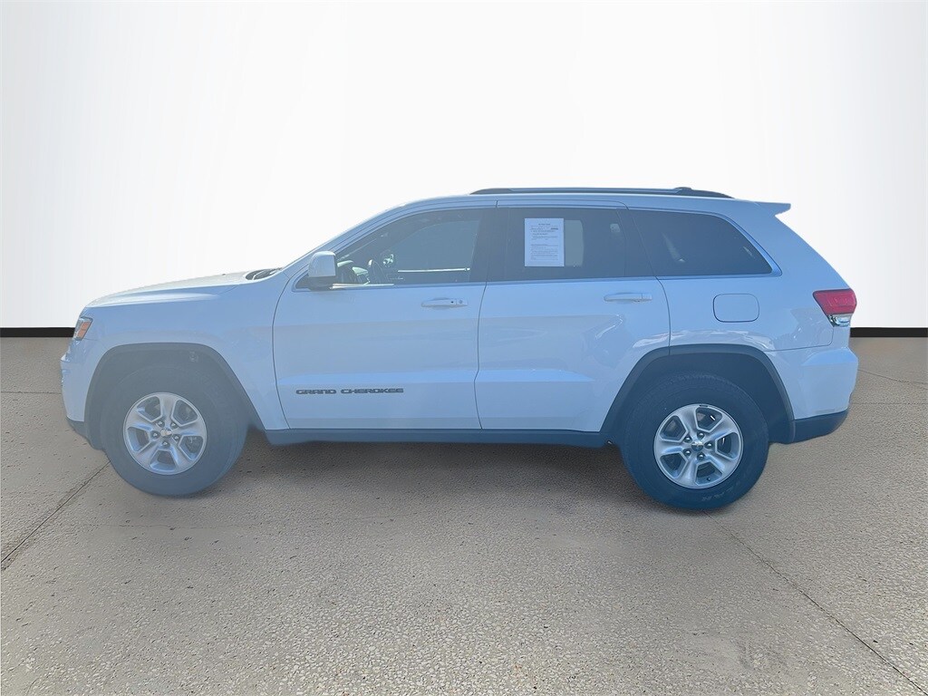 Used 2017 Jeep Grand Cherokee Laredo 4x4 SUV