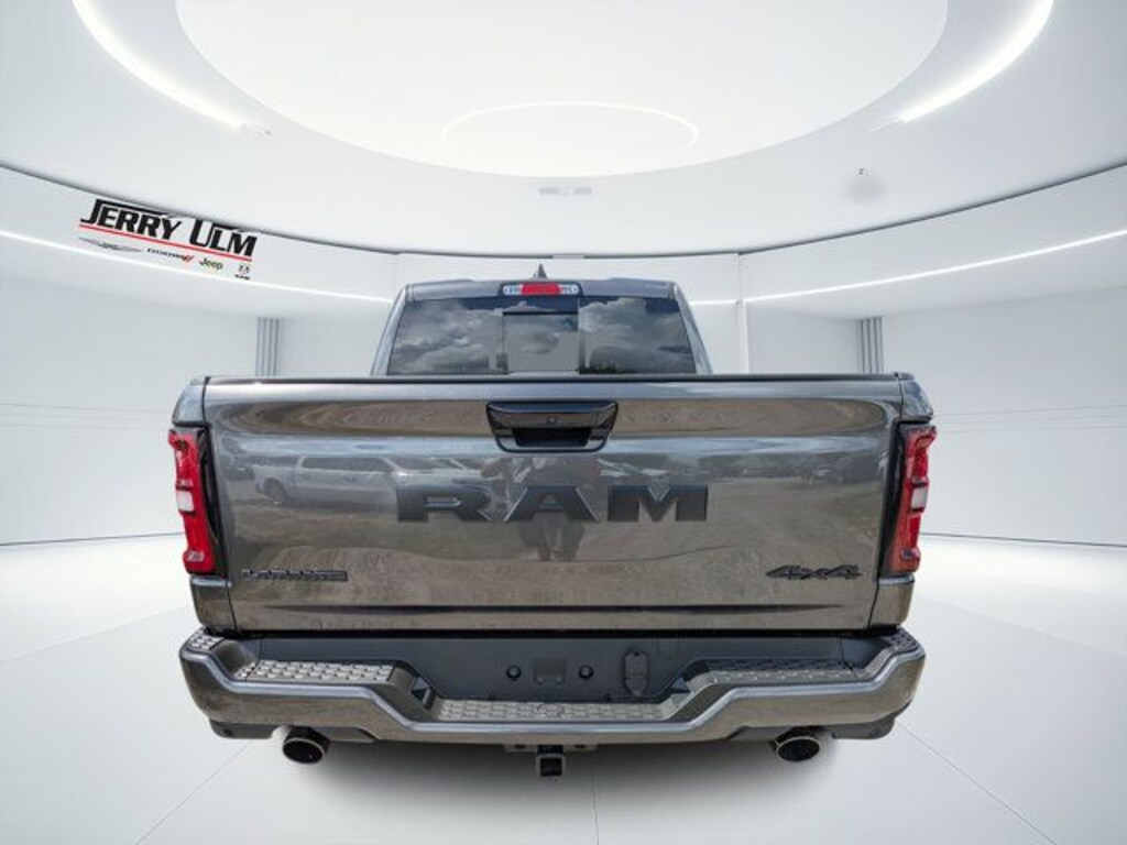 New 2026 Ram 1500 LARAMIE CREW CAB 4X4 5'7 BOX Pickup