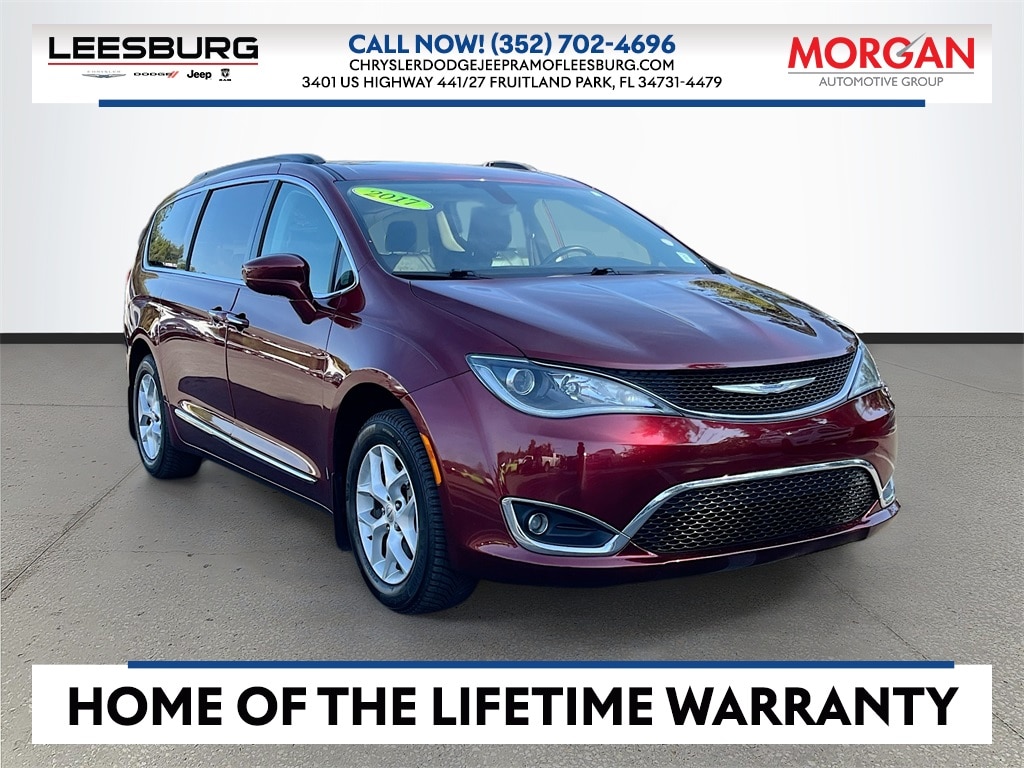2017 Chrysler Pacifica Touring-L