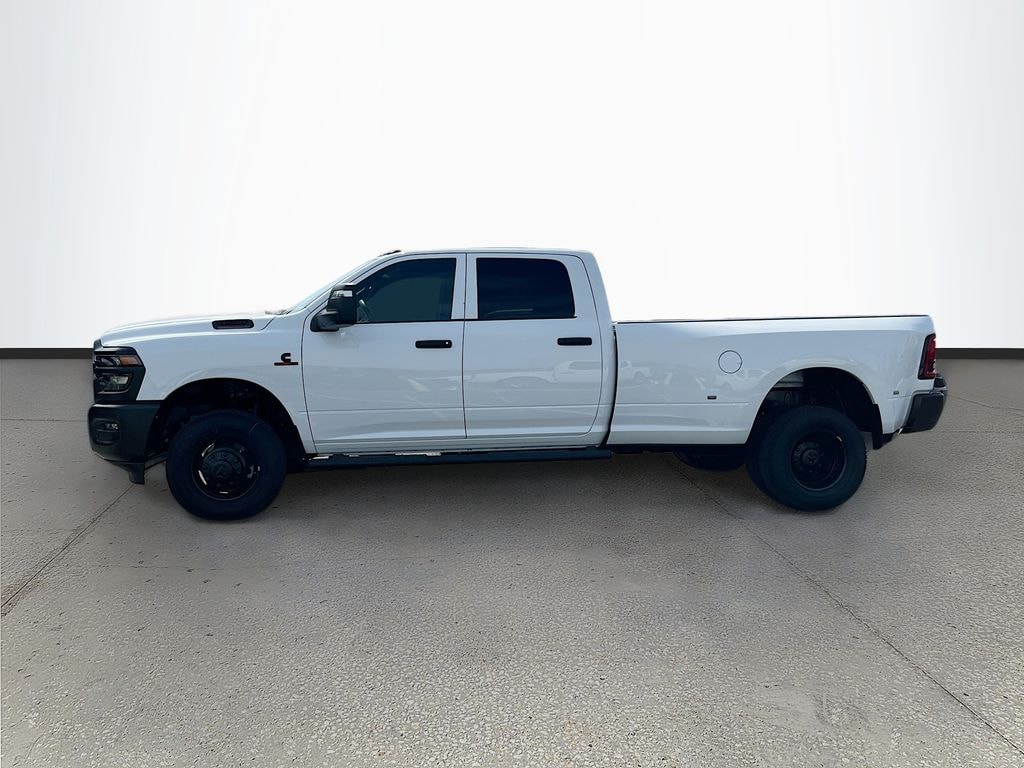 New 2026 Ram 3500 TRADESMAN CREW CAB 4X4 8' BOX Pickup