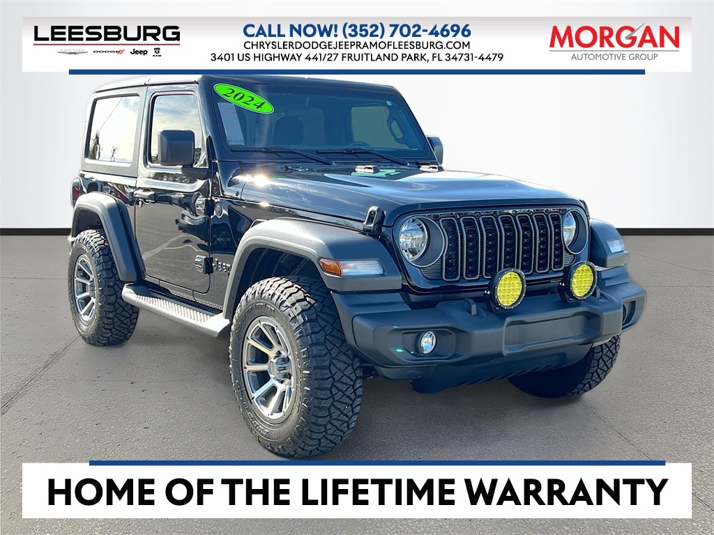2024 Jeep Wrangler 2-Door Sport's photo