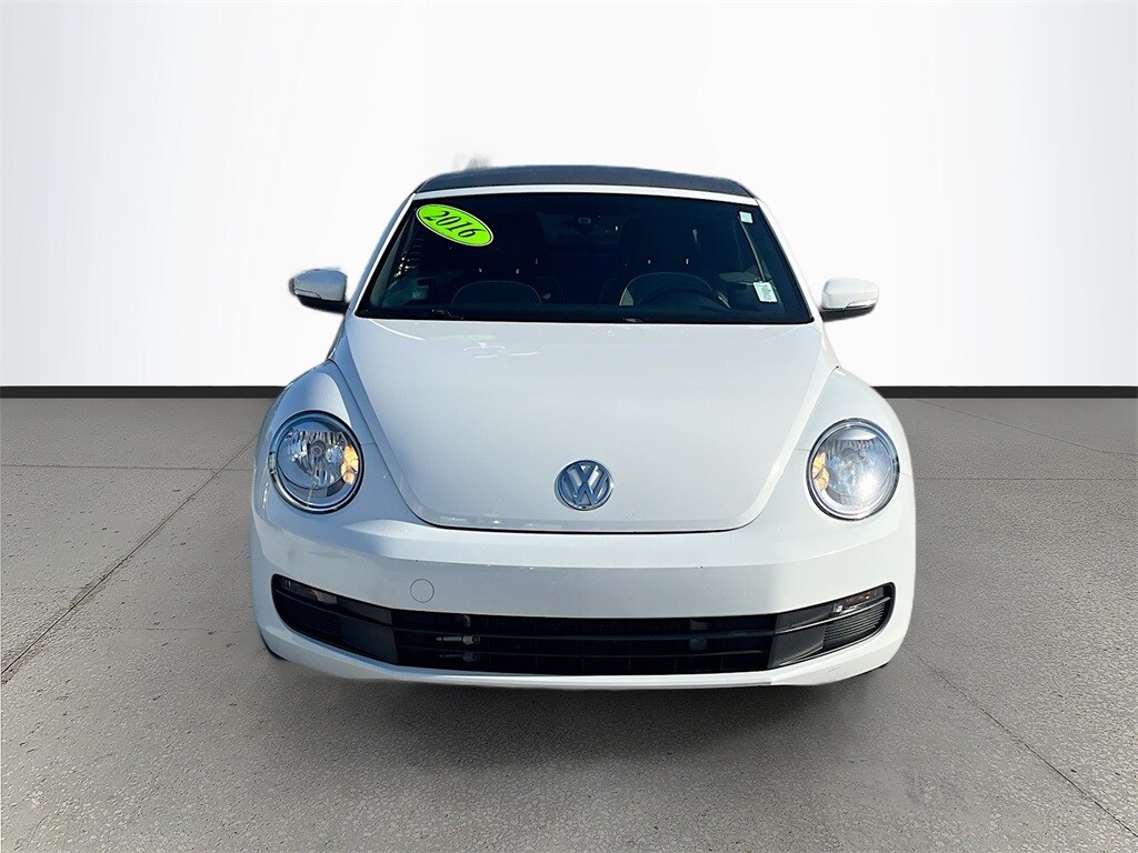 2016 Volkswagen Beetle 1.8T photo 2