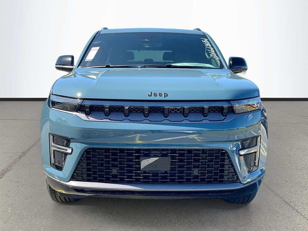 New 2026 Jeep Grand Wagoneer LIMITED ALTITUDE 4X4 Sport Utility