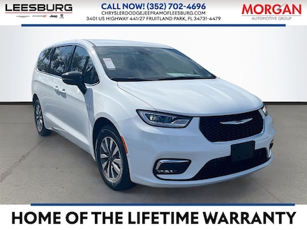 2025 Chrysler Pacifica Plug-In Hybrid SELECT Passenger Van