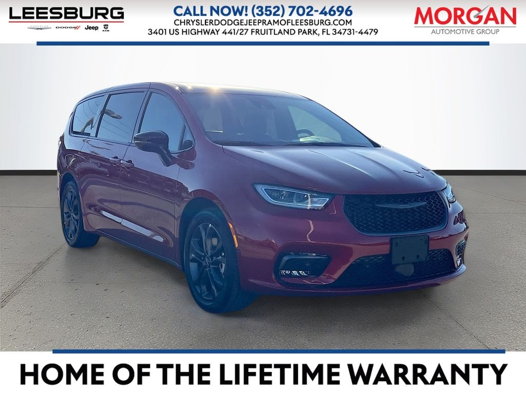 New 2026 Chrysler Pacifica SELECT Passenger Van