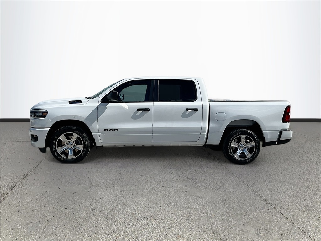 New 2025 Ram 1500 TRADESMAN CREW CAB 4X2 5'7 BOX Pickup