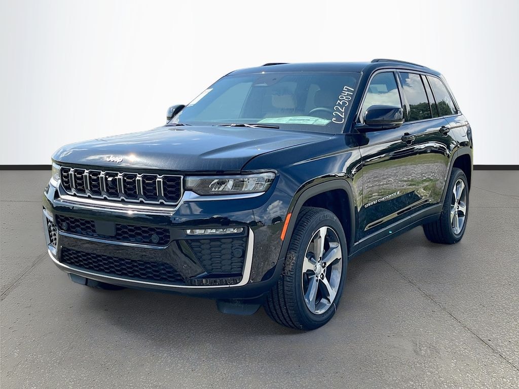 New 2026 Jeep Grand Cherokee LIMITED 4X4 Sport Utility