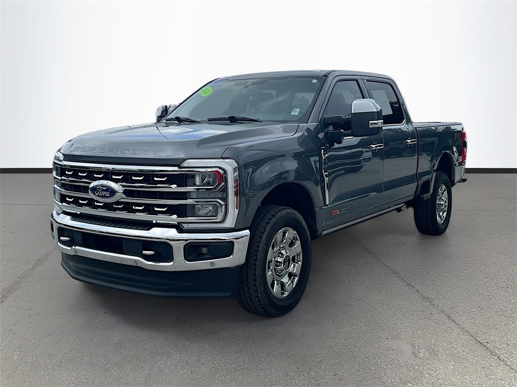 2024 Ford F-250 Lariat photo 3
