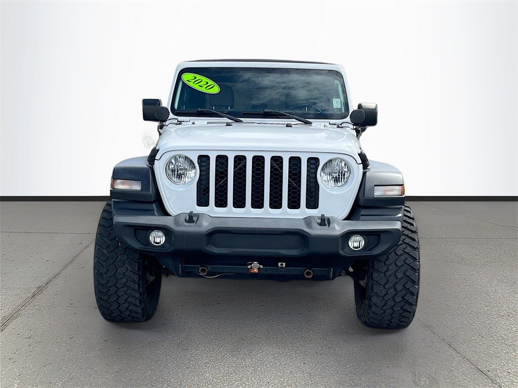 2020 Jeep Gladiator Sport photo 2