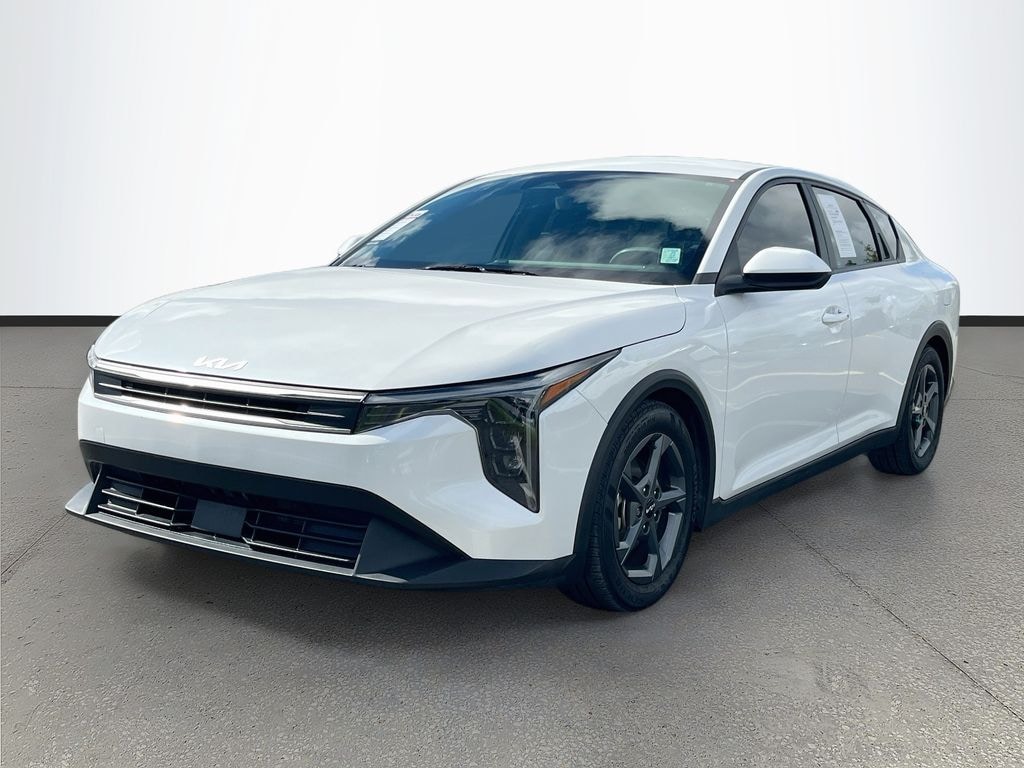 Certified 2025 Kia K4 Sedan