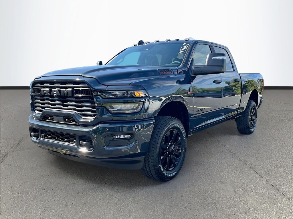 New 2026 Ram 2500 BIG HORN CREW CAB 4X4 6'4 BOX Pickup