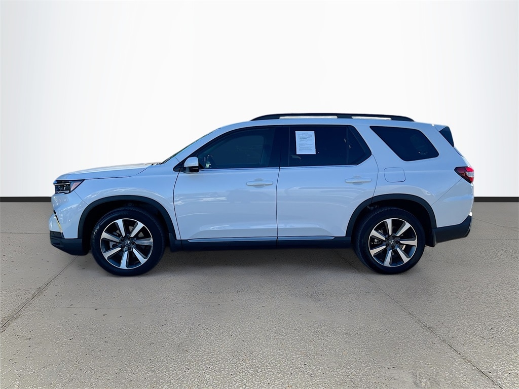 Used 2025 Honda Pilot Elite SUV