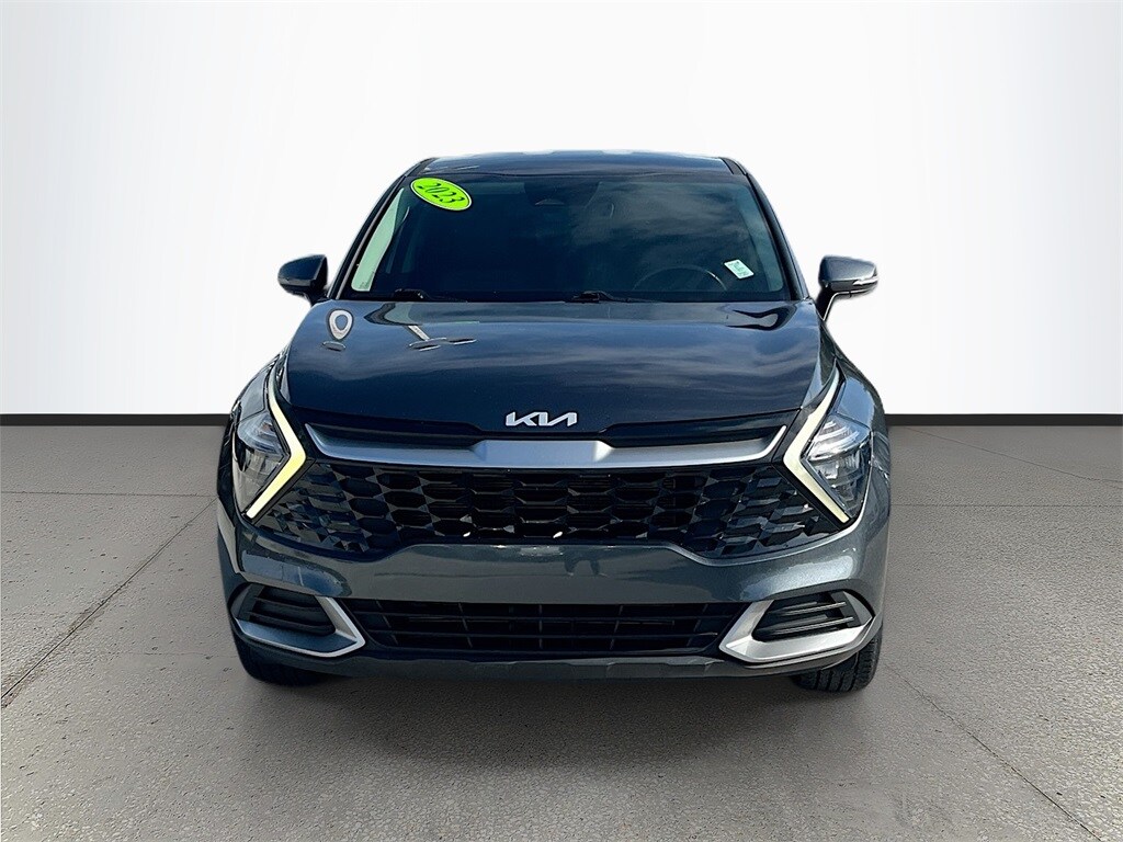 2023 Kia Sportage EX photo 2