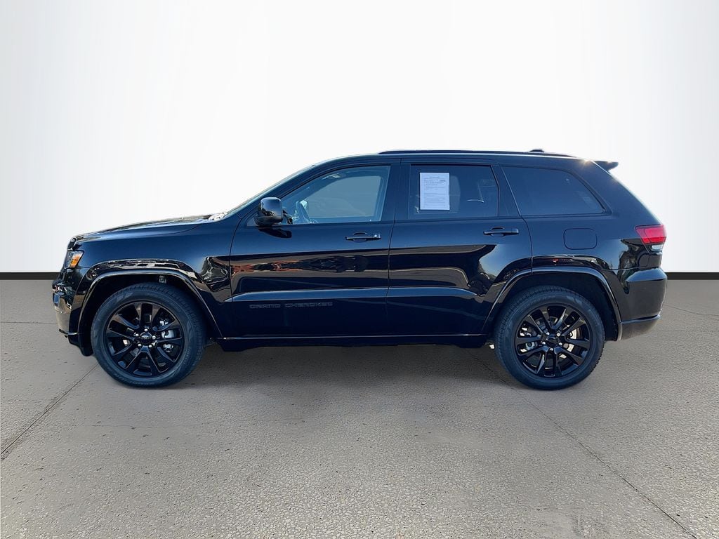 Used 2019 Jeep Grand Cherokee Laredo SUV