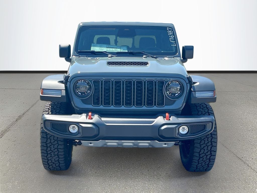 New 2026 Jeep Gladiator MOJAVE 4X4 Pickup