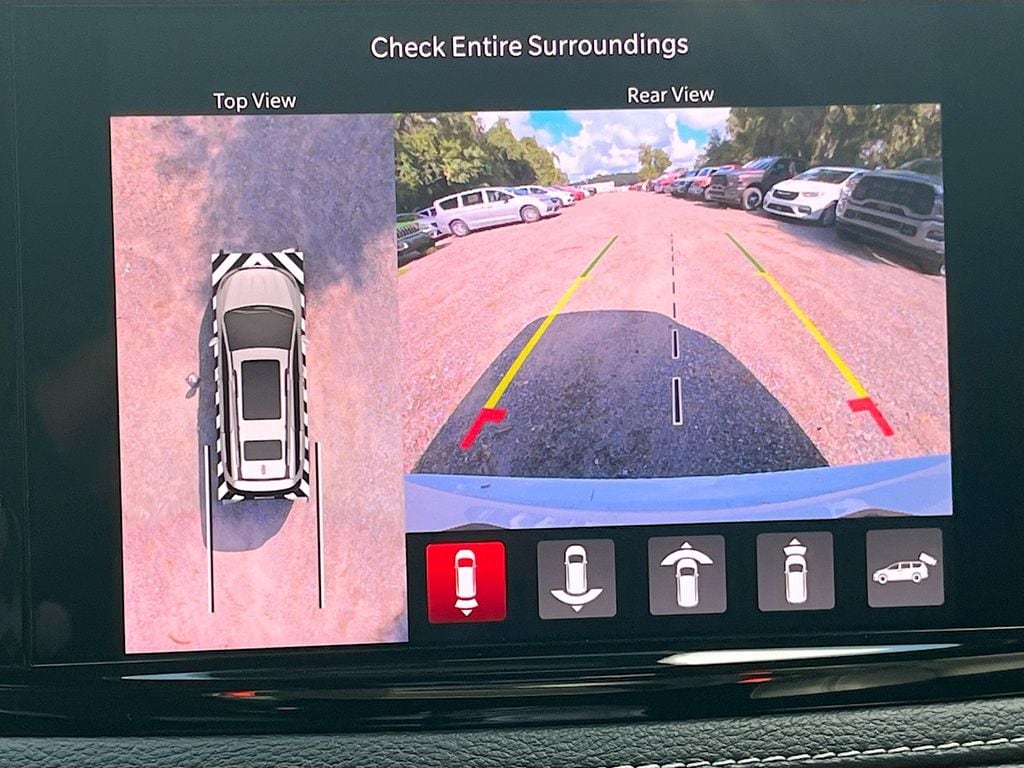 2026 Chrysler Pacifica Select - Photo 14