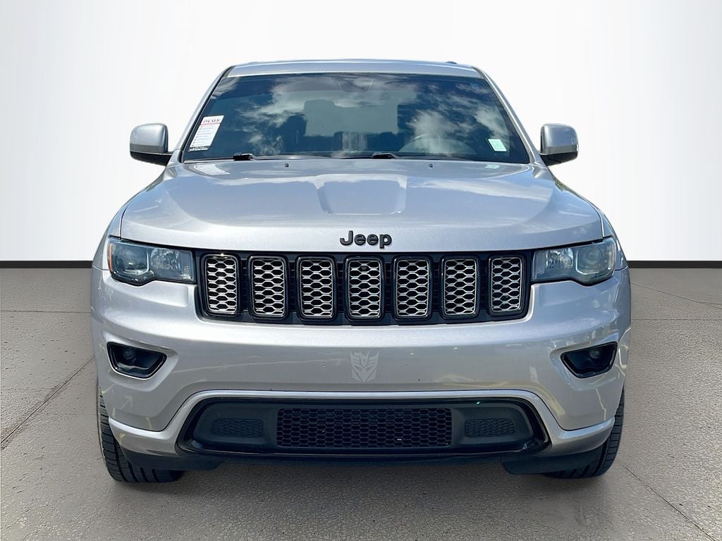 Used 2018 Jeep Grand Cherokee Altitude with VIN 1C4RJEAG2JC391634 for sale in Fruitland Park, FL