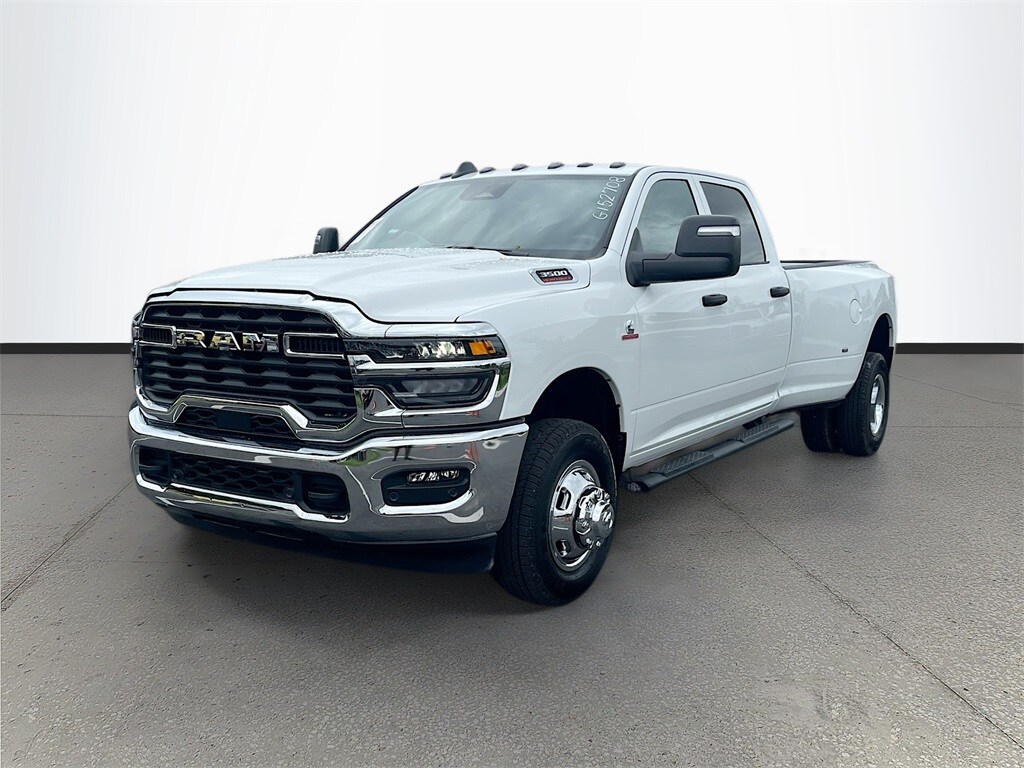 2026 Ram 3500 Tradesman photo 2