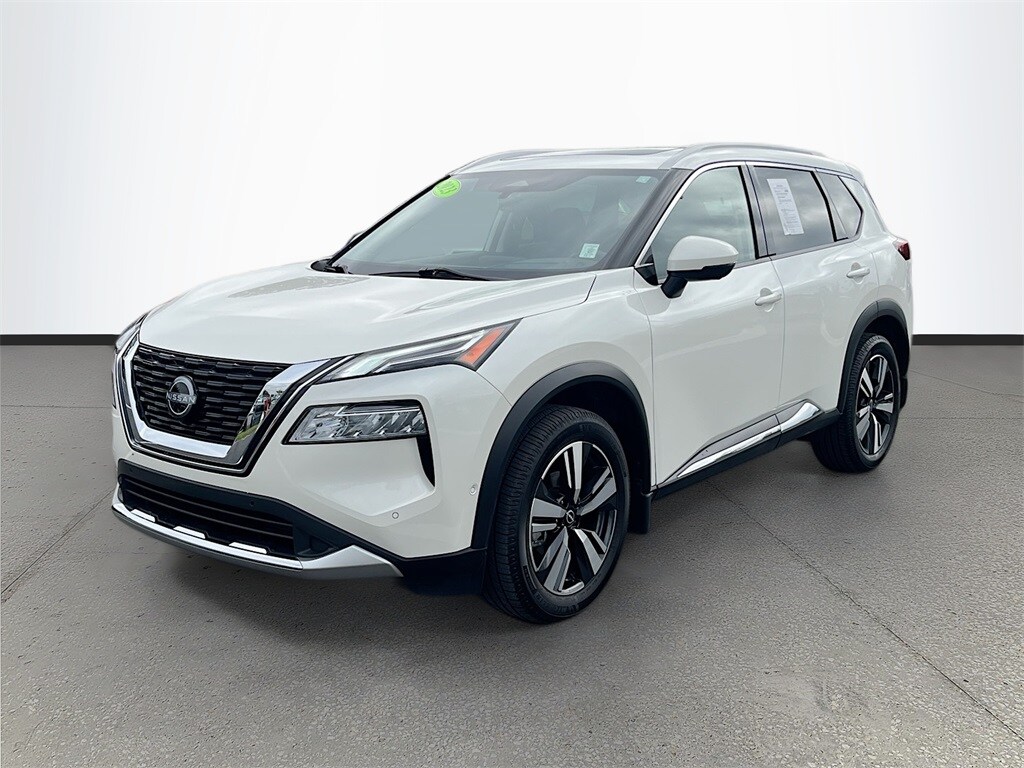 2023 Nissan Rogue Platinum photo 2