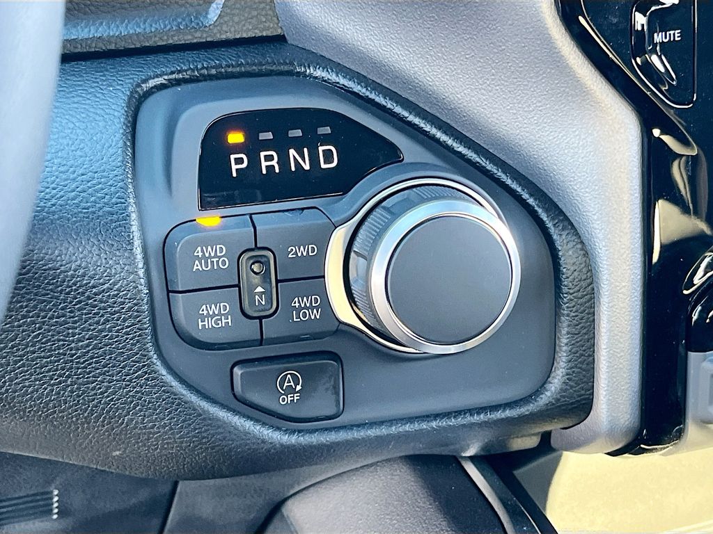 2026 RAM 1500 Big Horn/Lone Star - Photo 17