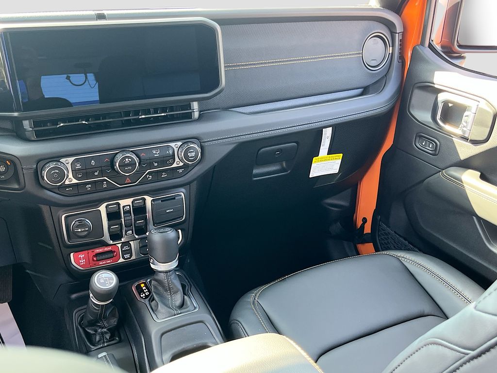 2025 Jeep Wrangler 4-Door Rubicon 392 Final Edition - Photo 22