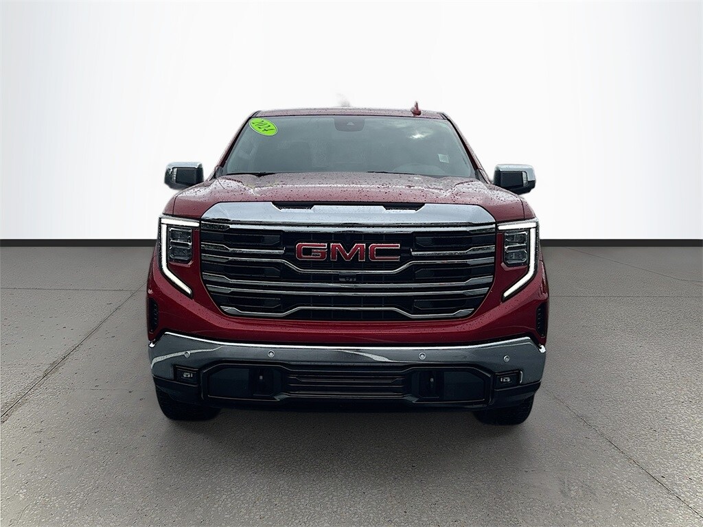 2024 Gmc Sierra 1500 SLT photo 2