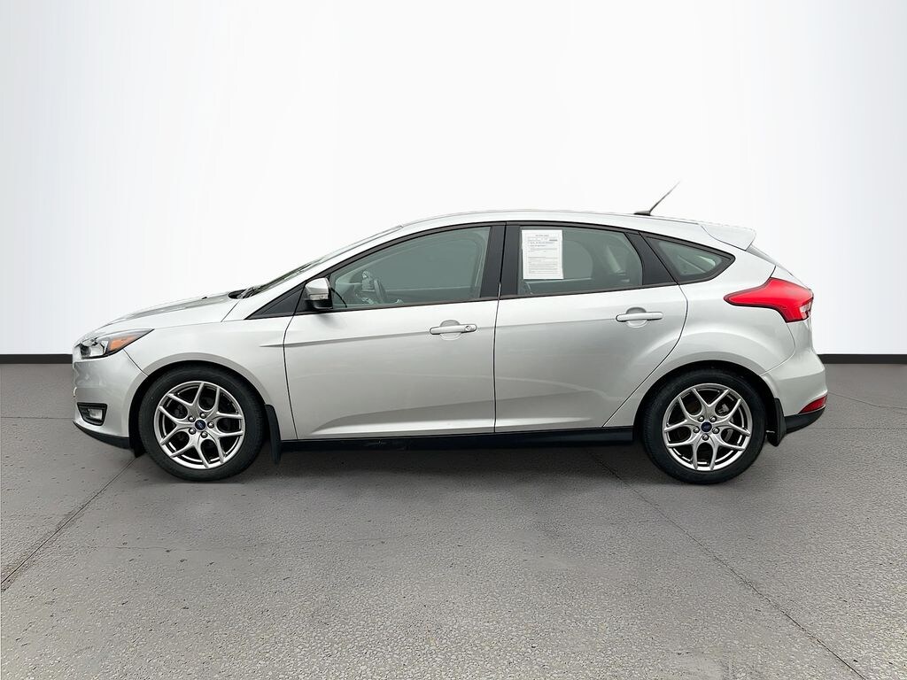Used 2015 Ford Focus SE Hatchback