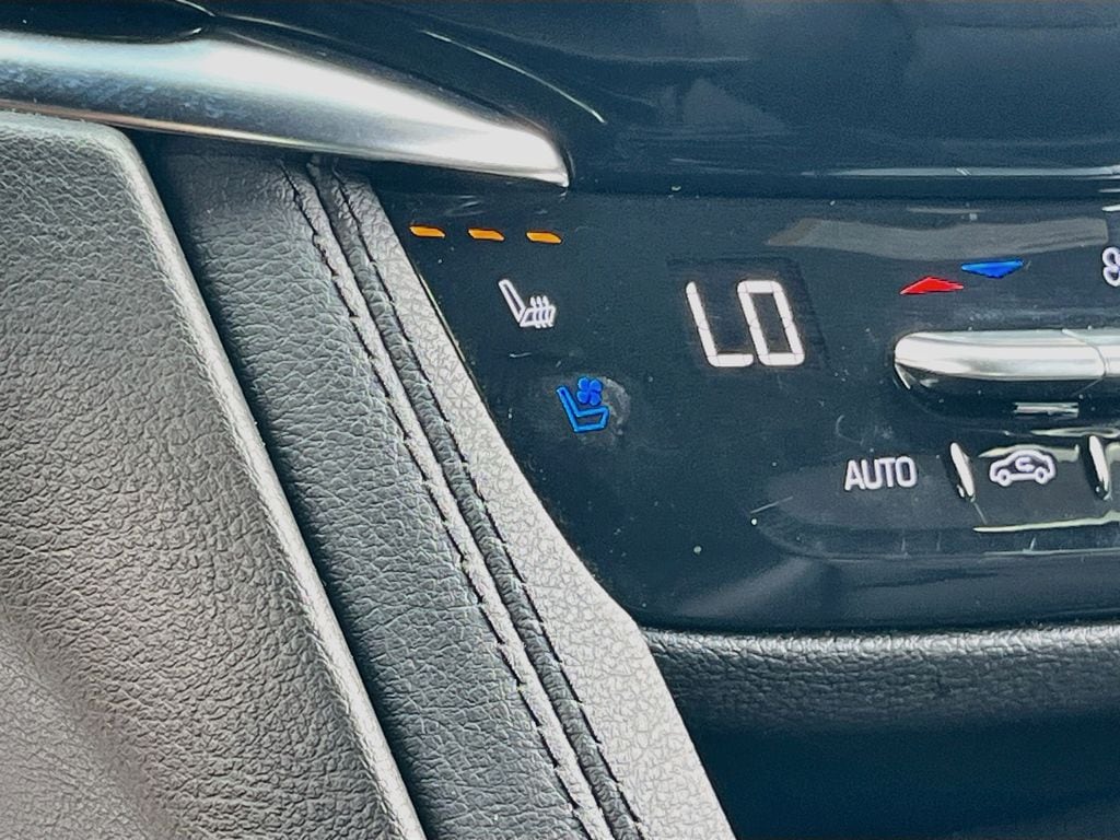 2023 Cadillac XT6 Sport - Photo 21
