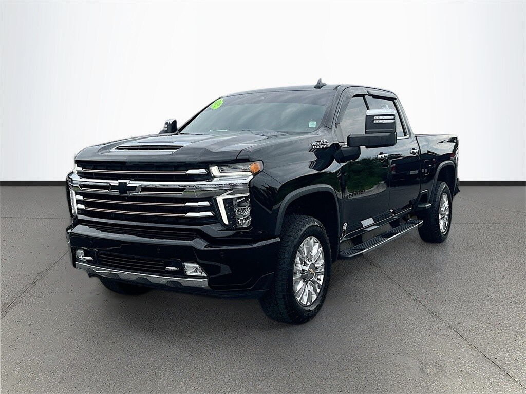 2022 Chevrolet Silverado 2500HD High Country photo 3