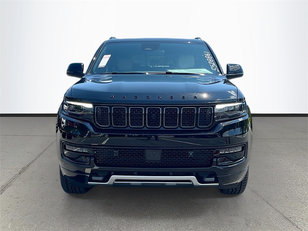 2025 Jeep Wagoneer Overland photo 2