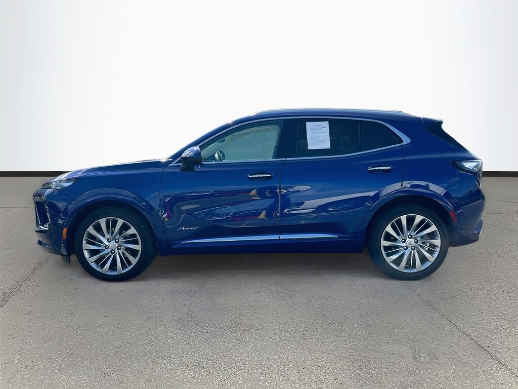 Used 2025 Buick Envision Avenir SUV